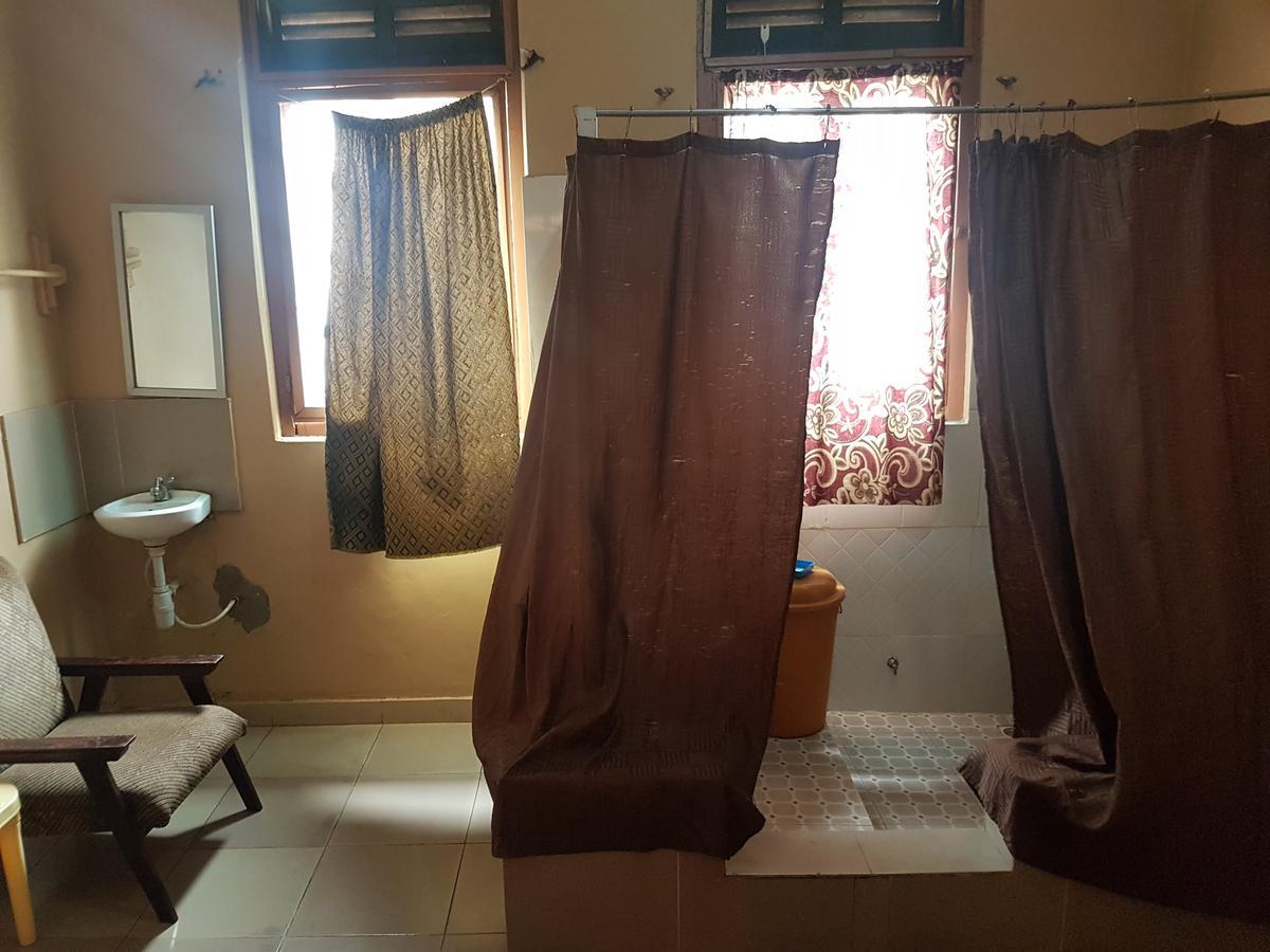Amenla Hotel Sekondi-Takoradi Exterior photo